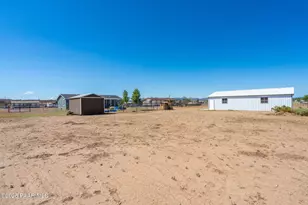 350 E Houston Rd, Paulden, AZ 86334 - Photo 37