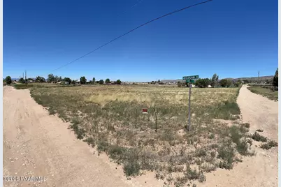 770 W Antelope Run Road, Paulden, AZ 86334 - Photo 5