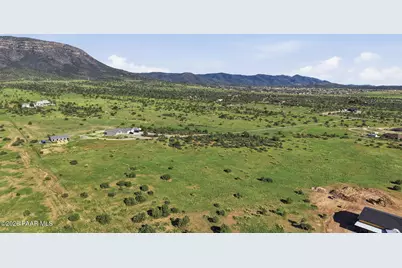 13600 E Wildcat Way, Prescott Valley, AZ 86315 - Photo 11