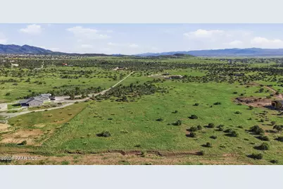 13600 E Wildcat Way, Prescott Valley, AZ 86315 - Photo 7