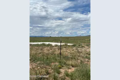 3210 W Limestone Drive, Paulden, AZ 86334 - Photo 7