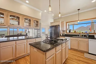 16235 W Rolling Hills Way, Kirkland, AZ 86332 - Photo 7