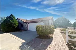 821 Village Cir, Chino Valley, AZ 86323 - Photo 1
