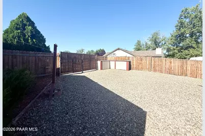 821 Village Circle, Chino Valley, AZ 86323 - Photo 9