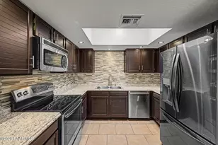 10115 E Chevelon St, Tucson, AZ 85748 - Photo 9