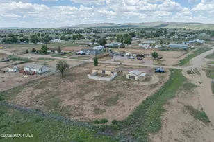 375 E Houston Rd, Paulden, AZ 86334 - Photo 27