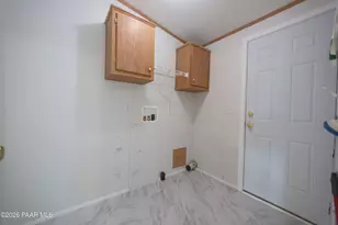 375 E Houston Rd, Paulden, AZ 86334 - Photo 11