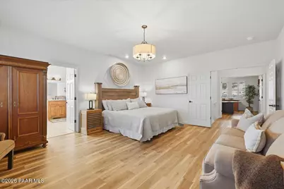 898 N Lakeview Drive, Prescott, AZ 86301 - Photo 17