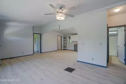 24950 W Joshua Boulevard, Kirkland, AZ 86332 - Photo 11