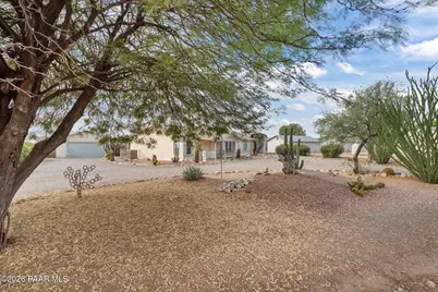23705 W Cannon Drive, Congress, AZ 85332 - Photo 3