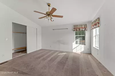 23705 W Cannon Drive, Congress, AZ 85332 - Photo 13
