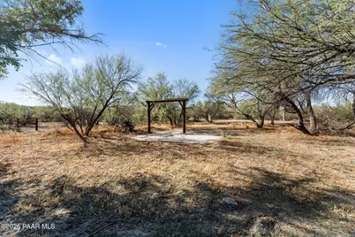 37200 S Rincon Road, Wickenburg, AZ 85390 - Photo 15