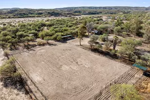 37200 S Rincon Rd, Wickenburg, AZ 85390 - Photo 3