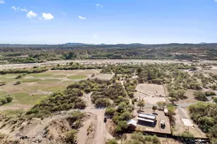 37200 S Rincon Rd, Wickenburg, AZ 85390 - Photo 35