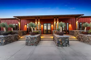 3713 Goldmine Cyn Wy, Wickenburg, AZ 85390 - Photo 43