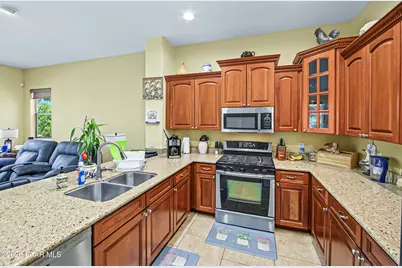 938 N Gomez Street, Dewey-Humboldt, AZ 86327 - Photo 5