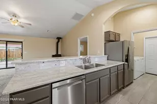 8435 E Sommer Dr, Prescott Valley, AZ 86314 - Photo 9