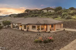 648 S Lakeview Dr, Prescott, AZ 86301 - Photo 3