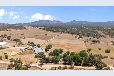12650 W Z-3 Ranch Road, Skull Valley, AZ 86338 - Photo 17
