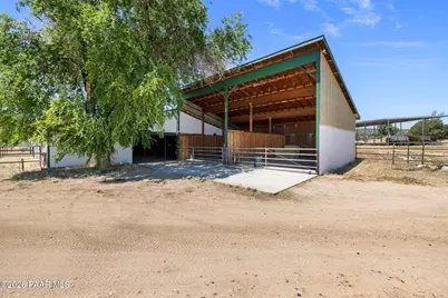 12650 W Z-3 Ranch Road, Skull Valley, AZ 86338 - Photo 11