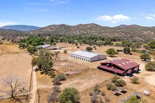 12650 W Z-3 Ranch Rd, Skull Valley, AZ 86338 - Photo 9