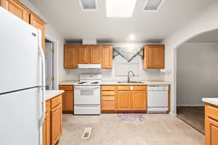 30834 S Meandering Ln, Congress, AZ 85332 - Photo 3