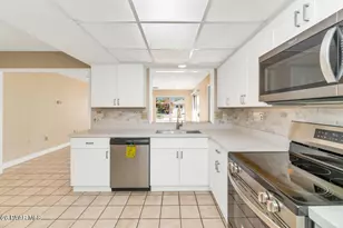 12602 W Rampart Dr, Sun City, AZ 85375 - Photo 9