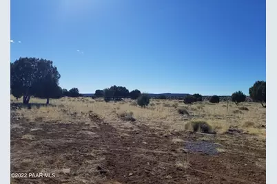 8368 Cortez Ranch Road, Seligman, AZ 86337 - Photo 17