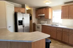 8368 Cortez Ranch Rd, Seligman, AZ 86337 - Photo 3