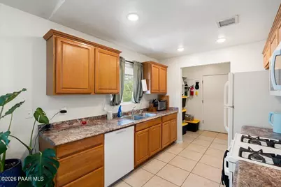 5291 N Robert Road, Prescott Valley, AZ 86314 - Photo 11