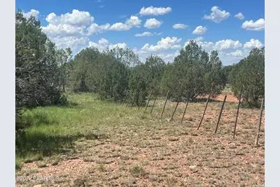 202 W Hillcrest Drive, Williams, AZ 86046 - Photo 1