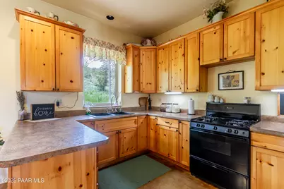 1320 S Grisby Road, Skull Valley, AZ 86338 - Photo 25