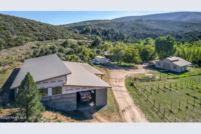 1320 S Grisby Road, Skull Valley, AZ 86338 - Photo 11