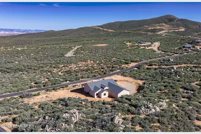 750 S Grant Woods Parkway, Dewey-Humboldt, AZ 86327 - Photo 1