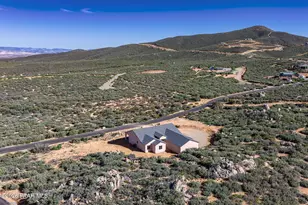 750 S Grant Woods Pkwy, Dewey-Humboldt, AZ 86327 - Photo 1