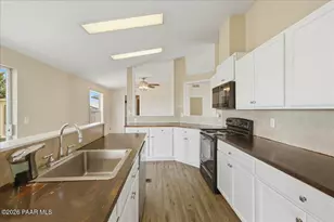 10603 S Cholla Dr, Mayer, AZ 86333 - Photo 11