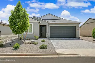 8807 N Rolling Hls Dr, Prescott Valley, AZ 86315 - Photo 1