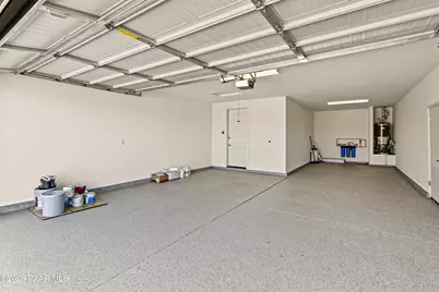 8807 N Rolling Hills Drive, Prescott Valley, AZ 86315 - Photo 25