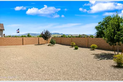 8807 N Rolling Hills Drive, Prescott Valley, AZ 86315 - Photo 23