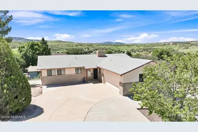 606 N Cochise Drive, Dewey-Humboldt, AZ 86327 - Photo 1