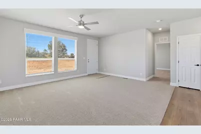 10255 E Powerline Road, Dewey-Humboldt, AZ 86327 - Photo 15