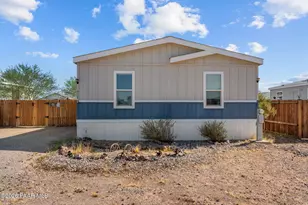 512 W Claessens Dr, Morristown, AZ 85342 - Photo 21