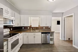 8225 E Manley Dr, Prescott Valley, AZ 86314 - Photo 11