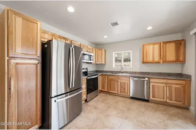 4285 N Viewpoint Drive, Prescott Valley, AZ 86314 - Photo 7