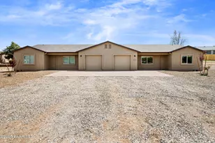 4285 N Viewpoint Dr, Prescott Valley, AZ 86314 - Photo 1