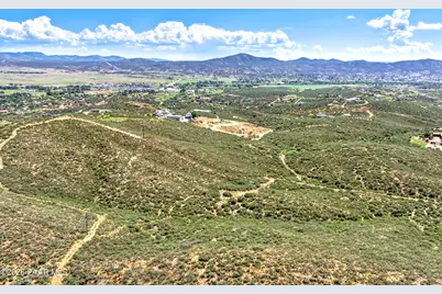 11506 E Rocky Hill Road, Dewey-Humboldt, AZ 86327 - Photo 21