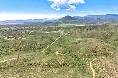 11506 E Rocky Hill Road, Dewey-Humboldt, AZ 86327 - Photo 23