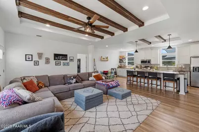 14265 E Beverly Hills Drive, Dewey-Humboldt, AZ 86327 - Photo 11