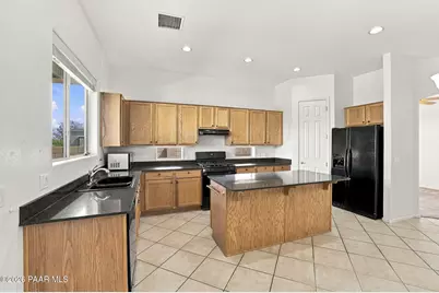 6577 E Stratford Drive, Prescott Valley, AZ 86314 - Photo 9