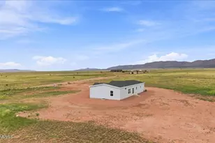 28187 N Wonder Wy, Paulden, AZ 86334 - Photo 19